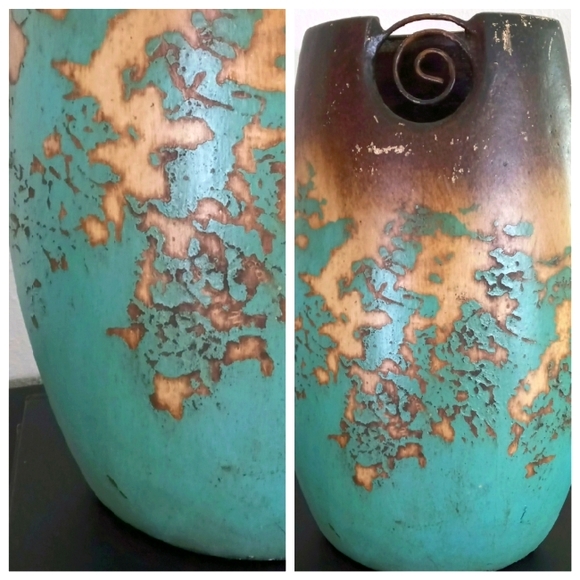 Mexican Rustic Distressed Vase - Picture 4 of 13